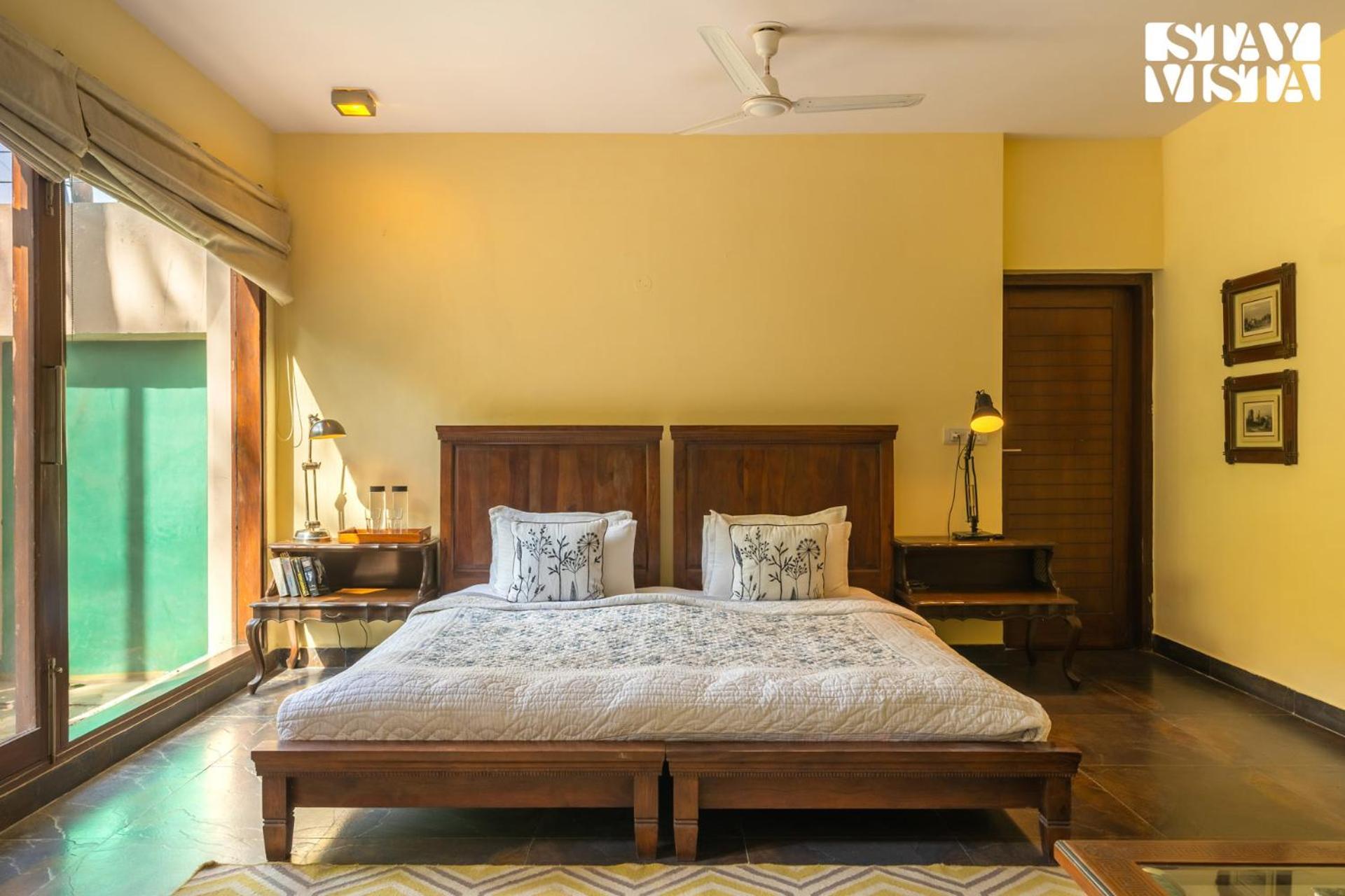 Stayvista At Hillcrest Villa With Valley View, Bonfire And Heater كاساولى المظهر الخارجي الصورة